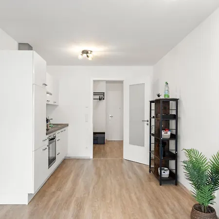 Nexstay Mit Terrasse & Parkplatz Fuer 4
