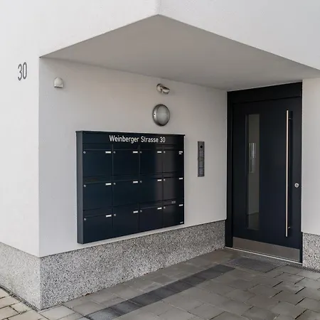 Apartment Nexstay Mit Terrasse & Parkplatz Fuer 4 Neumarkt in der Oberpfalz